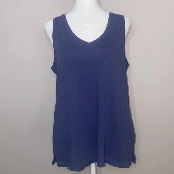 Old Navy Every Wear V-Neck Tanks - Set of 3 - Picture 5 of 16